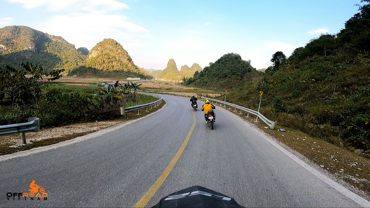 Vietnam Off-road Motorbike Tours - Ha Giang In 7 Days. Ha Giang motorcycle tours in 7 days on paved roads. Vietnam Off-road Motorbike Tours - Ha Giang In 7 Days. Ha Giang motorbike tours in 7 days on paved roads.