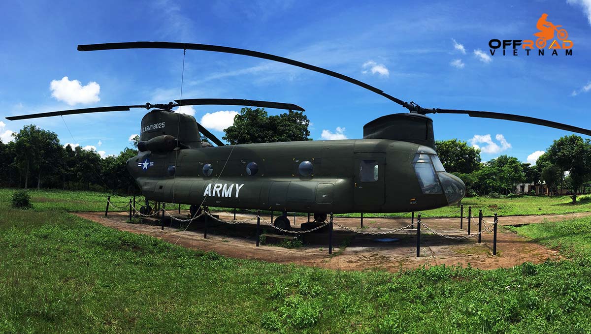 Ho Chi Minh trail road motorbike tours in 11 days. American war plane.