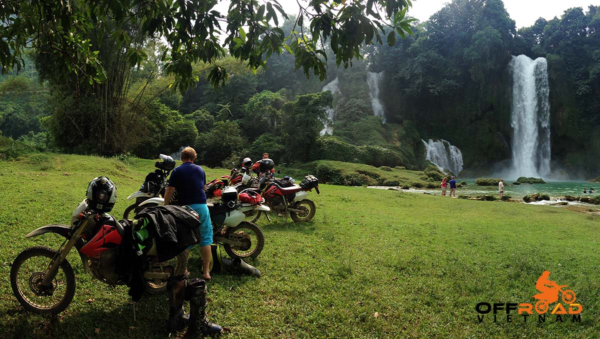 Top of page Vietnam Off-road Motorbike Tours - Ha Giang In 12 Days, Halong cruise.