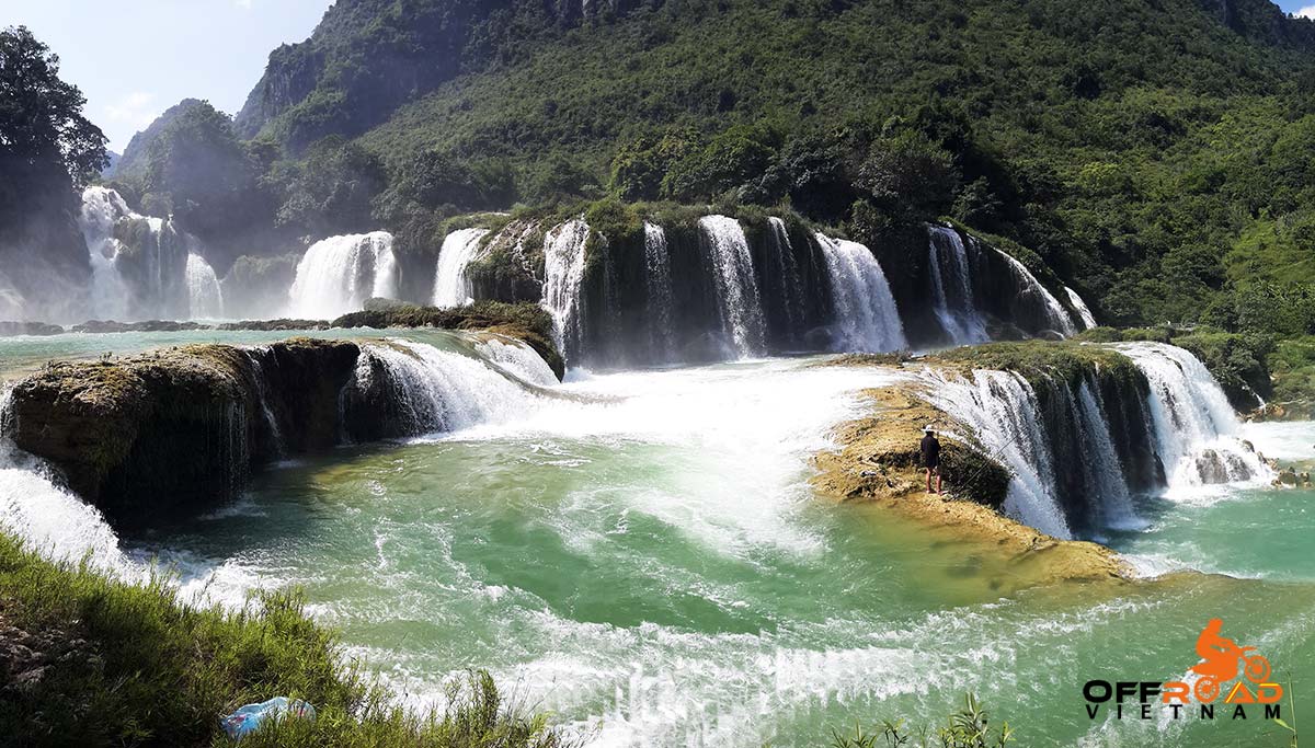 Big North Loop In 16 Days: North Vietnam motorcycle expedition. Hanoi to Ban Gioc waterfalls.