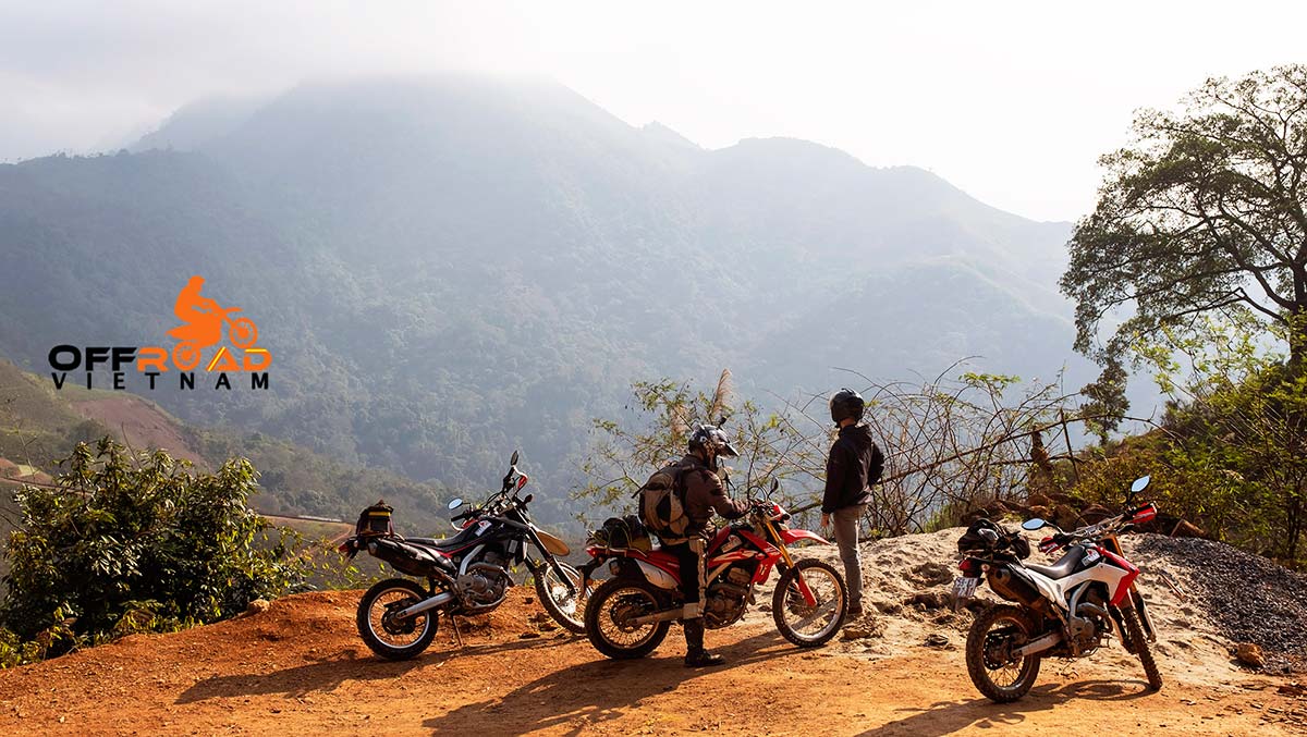 Central North Vietnam trail road motorcycle tours in 4 days. 4 Days Central North