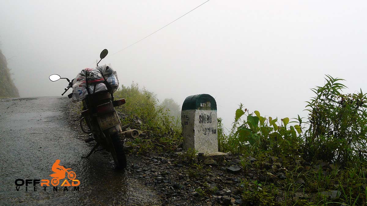 Vietnam Off-road Motorbike Tours - Northwest Vietnam In 9 Days: Northwest Vietnam trail road motorcycle tours in 9 days Vietnam Off-road Motorbike Tours - Northwest Vietnam In 9 Days: Northwest Vietnam trail road motorcycle tours in 9 days with a stop in Mai Chau.